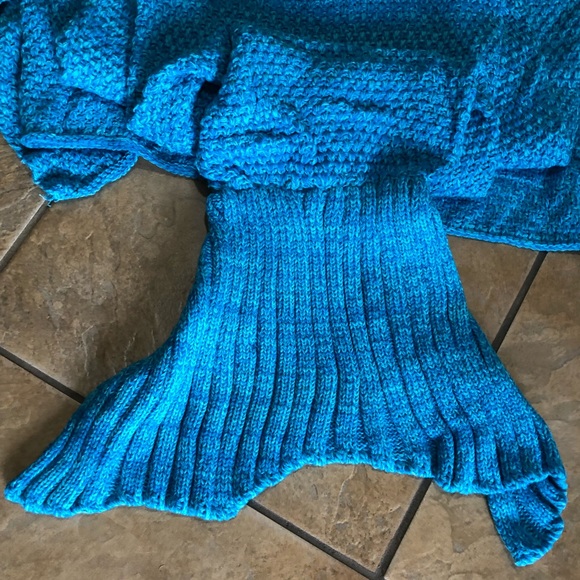 Mermaid Blanket NWT - Picture 4 of 6